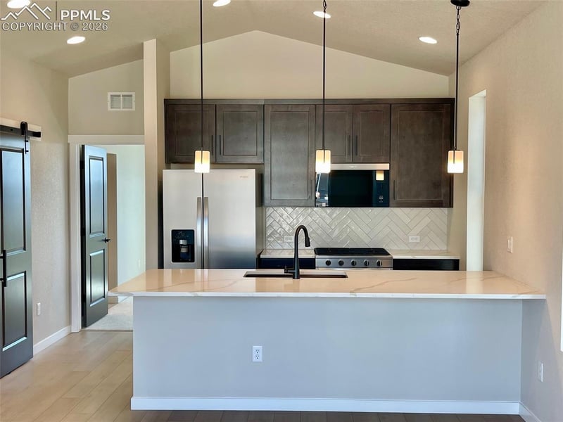 6126 Ellipse Vw, Colorado Springs, CO 80922