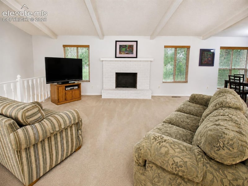 6129 Applewood Ridge Cir, Colorado Springs, CO 80918