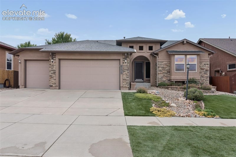 6134 High Noon Ave, Colorado Springs, CO 80923