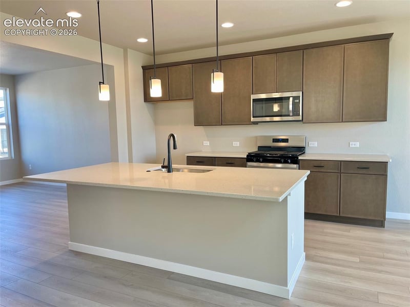 6143 Ellipse Vw, Colorado Springs, CO 80922