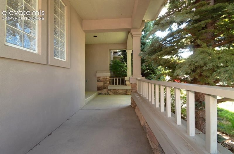 6151 Treeledge Dr, Colorado Springs, CO 80918