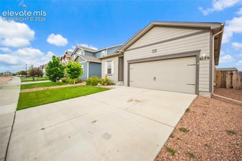 6159 Meadowbank Ln, Colorado Springs, CO 80925