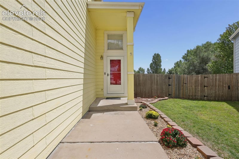 6185 Juno Ct, Colorado Springs, CO 80922
