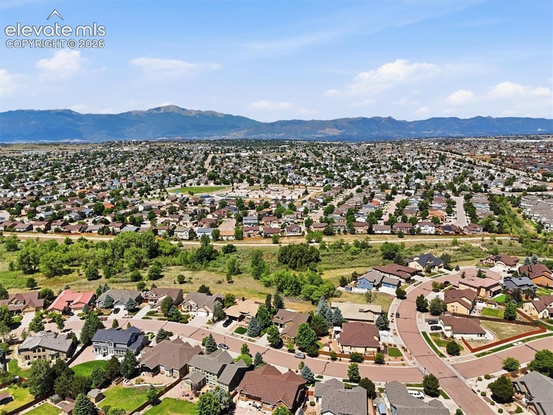 6188 Gunslinger Dr, Colorado Springs, CO 80923