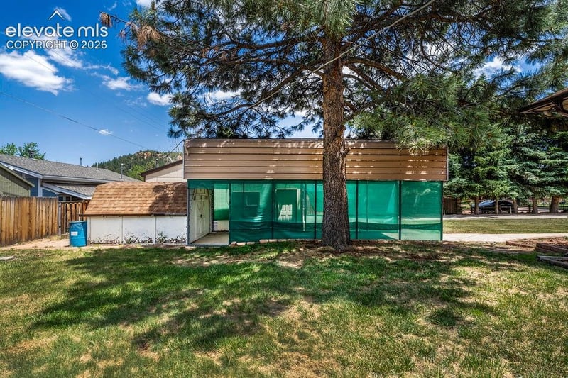 62 S Valley Rd, Palmer Lake, CO 80133