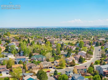 6211 Soaring Dr, Colorado Springs, CO 80918