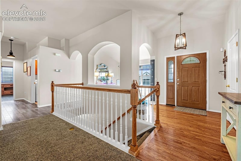 6211 Soaring Dr, Colorado Springs, CO 80918