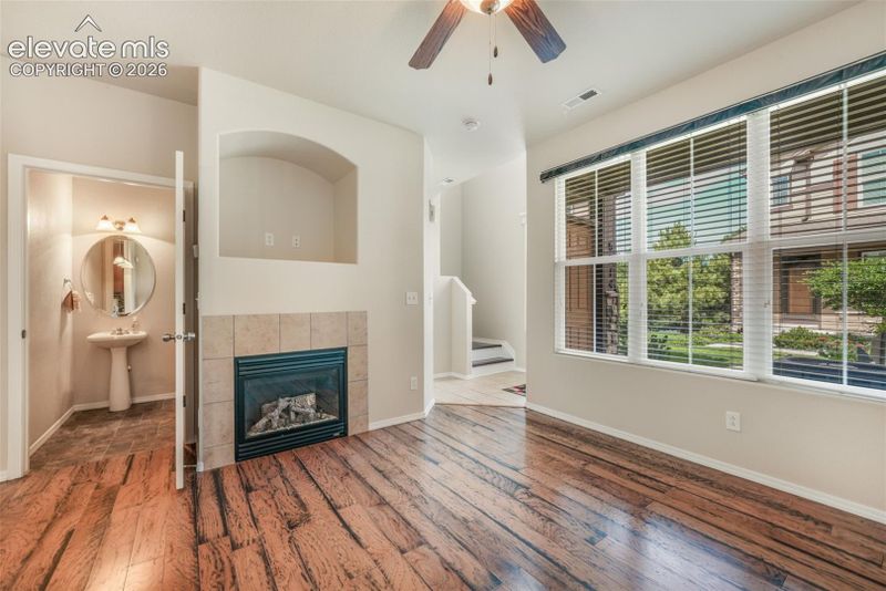 6214 Cedar Park Grv, Colorado Springs, CO 80923