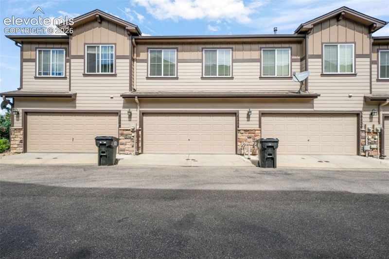 6214 Cedar Park Grv, Colorado Springs, CO 80923