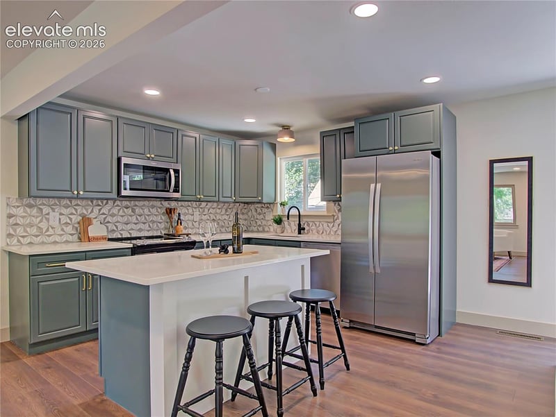 622 Mountain Ave, Colorado Springs, CO 80905