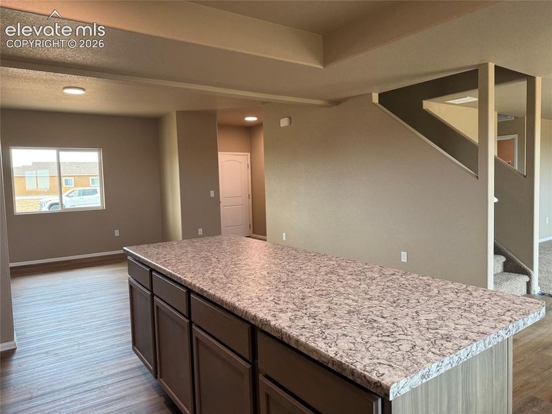 6233 Sawyer Ridge Dr, Pueblo, CO 81008