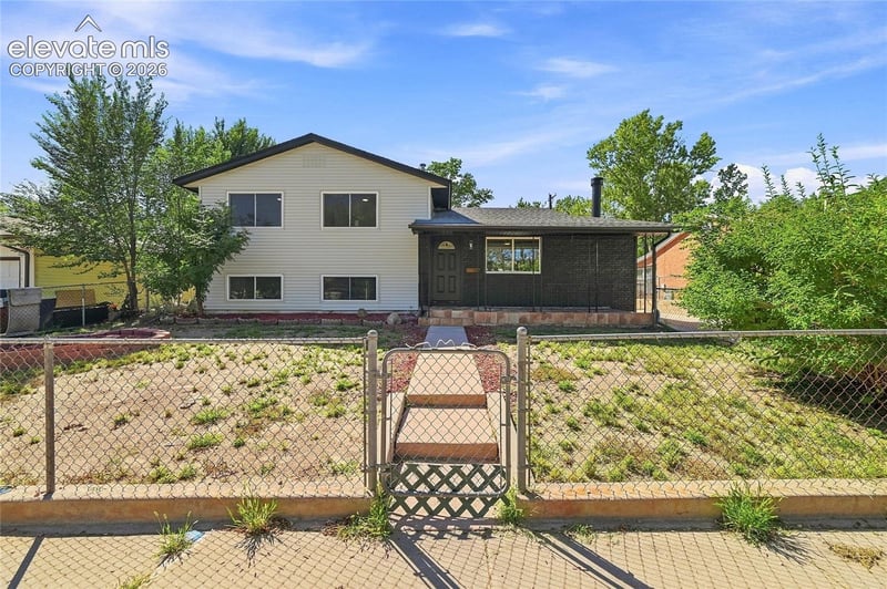 624 Bryce Dr, Colorado Springs, CO 80910