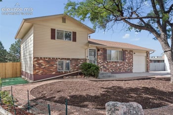 627 Lansing Dr, Colorado Springs, CO 80909