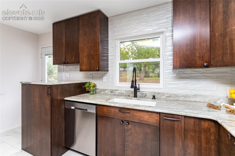 632 Pinon Dr, Colorado Springs, CO 80905