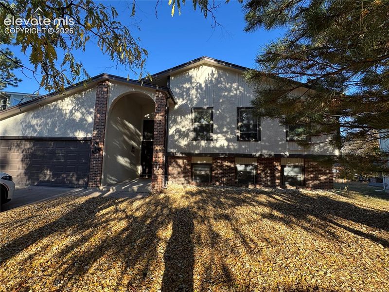 6402 Galway Dr, Colorado Springs, CO 80918