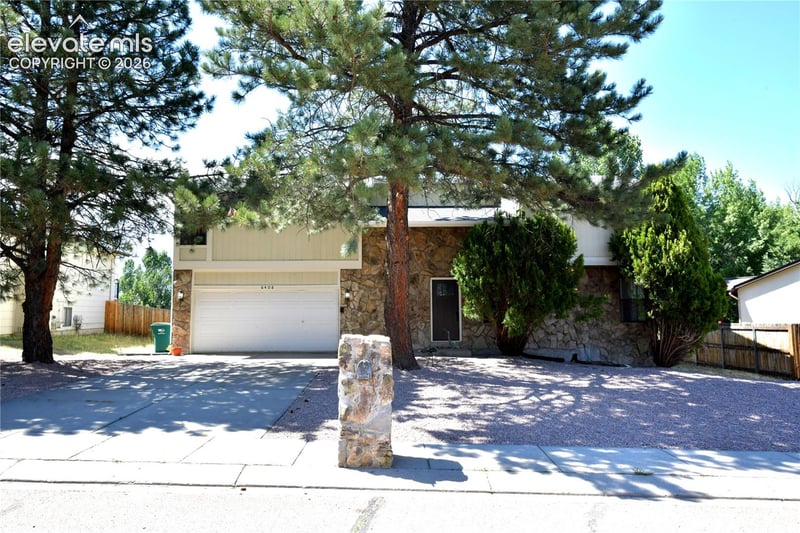 6408 Galway Dr, Colorado Springs, CO 80918