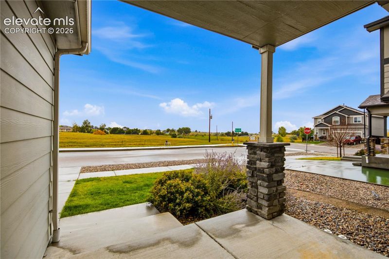 6414 Mountain Dale Dr, Colorado Springs, CO 80927