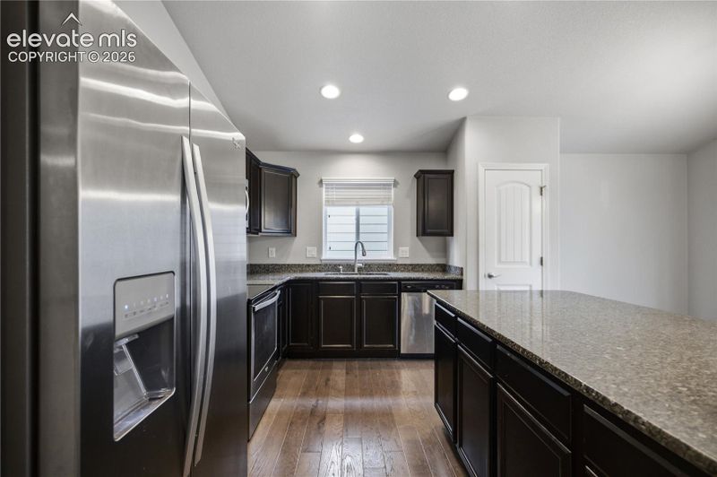 6414 Mountain Dale Dr, Colorado Springs, CO 80927