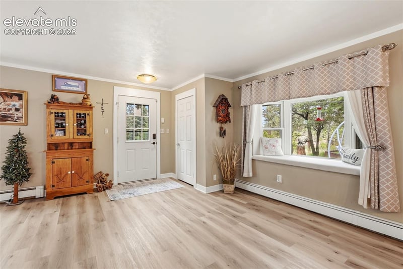 6430 Burrows Rd, Colorado Springs, CO 80908