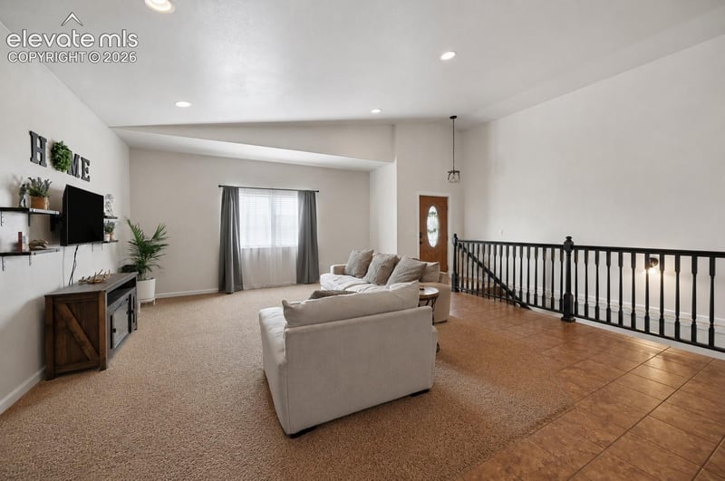 645 S Greenway Ave, Pueblo, CO 81007