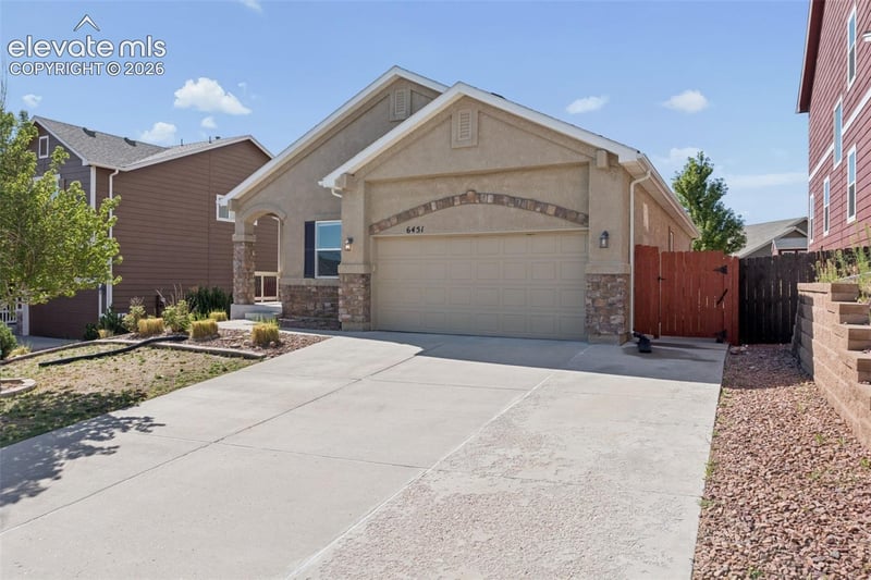 6451 Vickie Ln, Colorado Springs, CO 80923