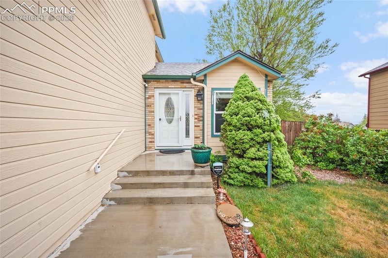 6525 Leesburg Rd, Colorado Springs, CO 80922