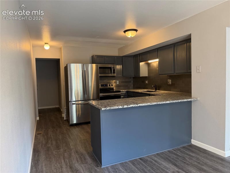 6542 Foxdale Cir, Colorado Springs, CO 80919