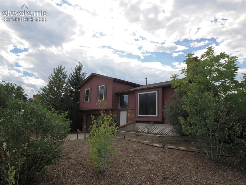 6566 Charter Dr, Colorado Springs, CO 80918