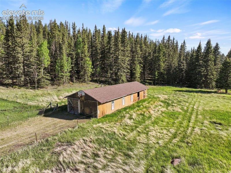 658 Conestoga Creek Rd, Florissant, CO 80816