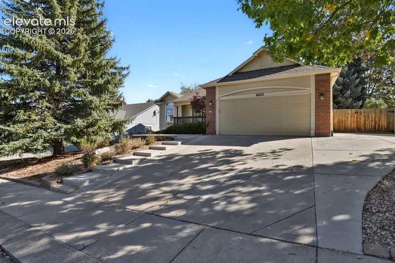6625 Quarter Circle Rd, Colorado Springs, CO 80922