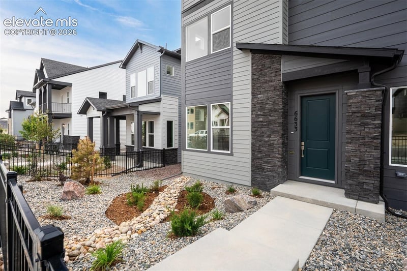 6633 Knapp Dr, Colorado Springs, CO 80924