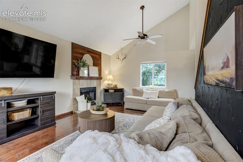 6634 Chantilly Pl, Colorado Springs, CO 80922