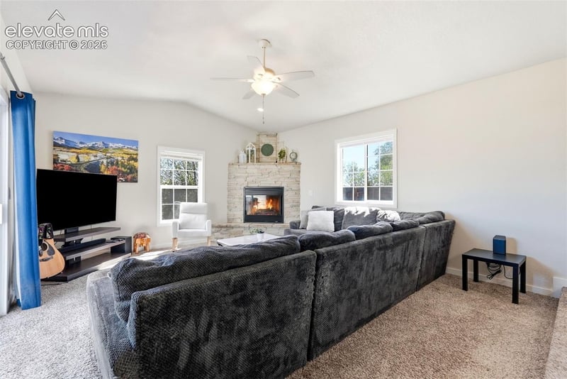 6635 Brook Forest Dr, Colorado Springs, CO 80911