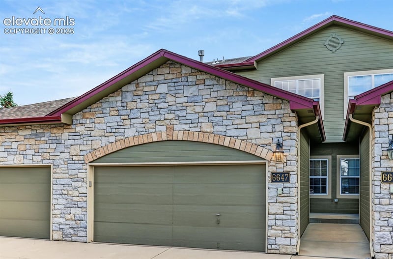 6647 Range Overlook Hts, Colorado Springs, CO 80922