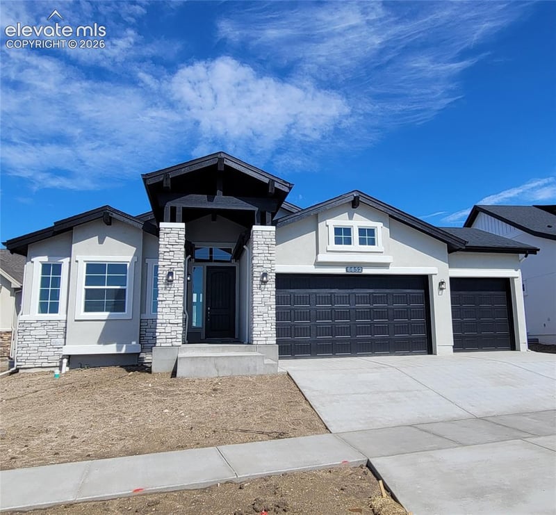 6652 Miro Ln, Colorado Springs, CO 80924