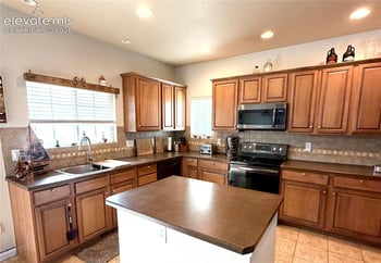 6667 Big Leaf Ln, Colorado Springs, CO 80927