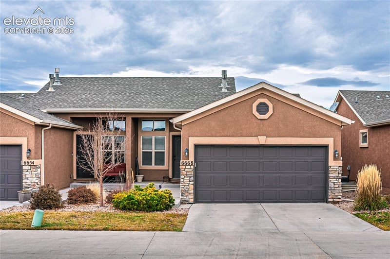 6668 Dark Oak Vw, Colorado Springs, CO 80923