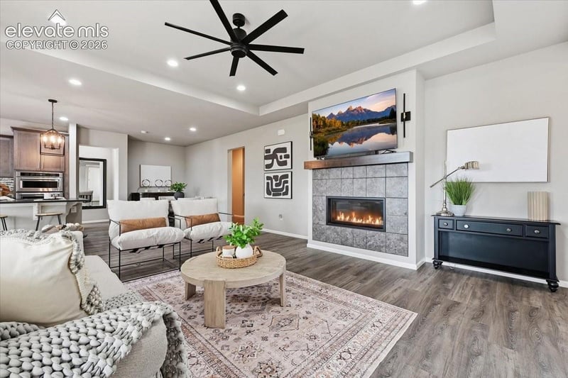 6670 Golden Briar Ln, Colorado Springs, CO 80927