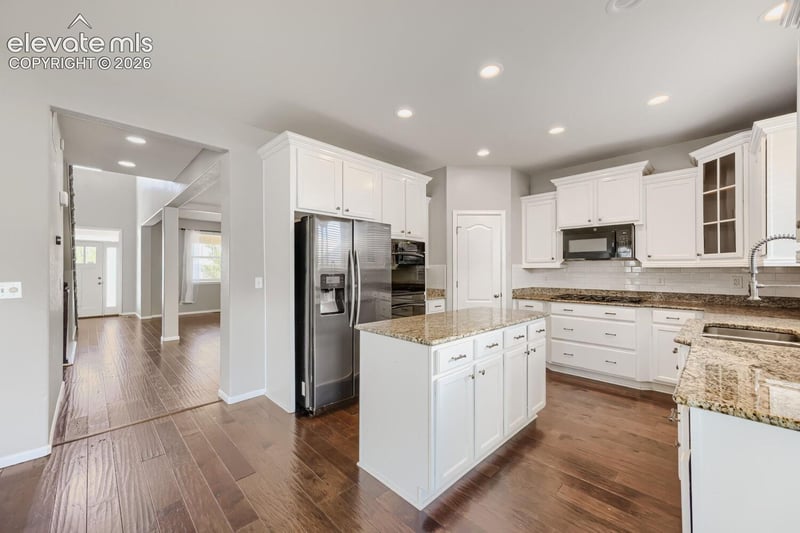 6676 Myrtle Creek Dr, Colorado Springs, CO 80927