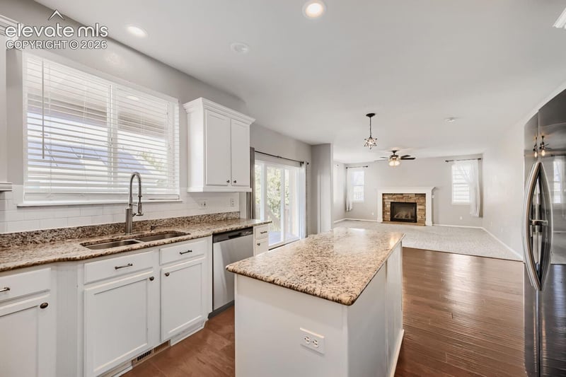 6676 Myrtle Creek Dr, Colorado Springs, CO 80927