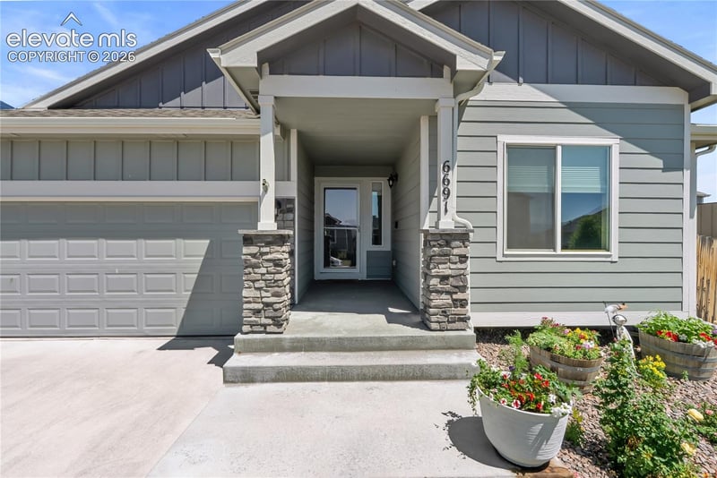 6691 Lamine Dr, Colorado Springs, CO 80925