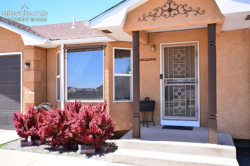 671 N Mcculloch Blvd, Pueblo West, CO 81007