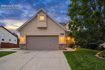 6718 Granite Peak Dr, Colorado Springs, CO 80923