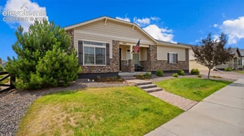 6724 Golden Briar Ln, Colorado Springs, CO 80927