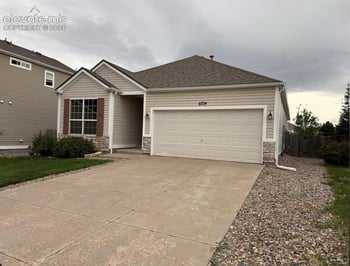 6724 Harvey Ln, Colorado Springs, CO 80923