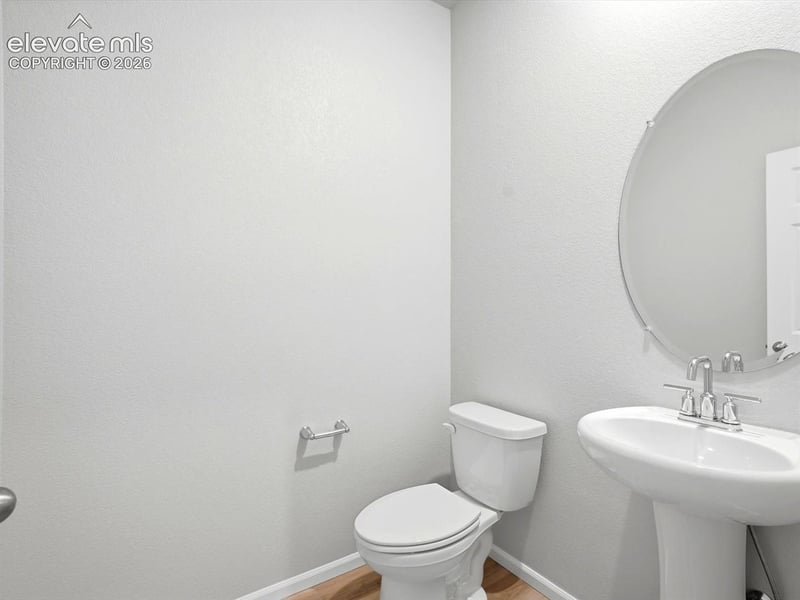 6738 Roundtail Way, Colorado Springs, CO 80925