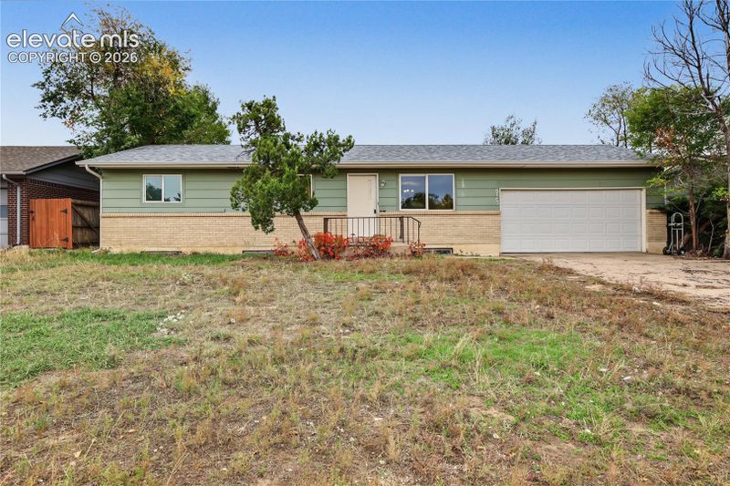 6765 Mission Rd, Colorado Springs, CO 80915