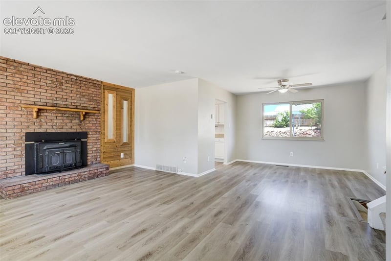 6782 Dale Rd, Colorado Springs, CO 80915