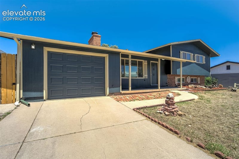 6782 Dale Rd, Colorado Springs, CO 80915