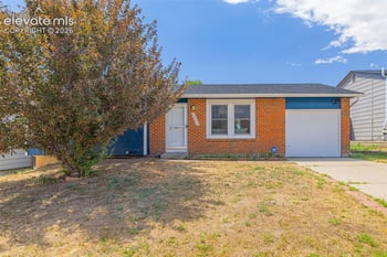 6805 Parkridge Ct, Colorado Springs, CO 80915